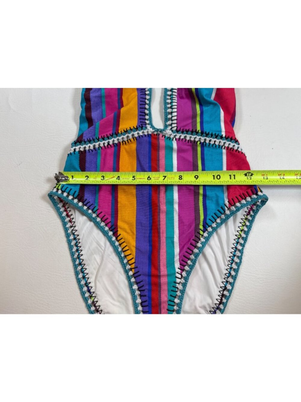 Nanette Lepore Sayulita Serape Embroidered One-Piece Swimsuit Womens M (PP571) - Picture 6 of 10